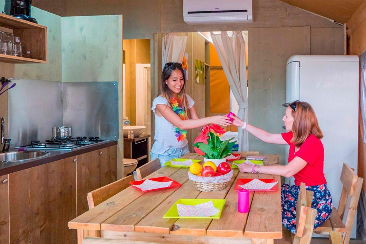 Vacanceselect Premium Lodge Polari Ρόβινι Εξωτερικό φωτογραφία
