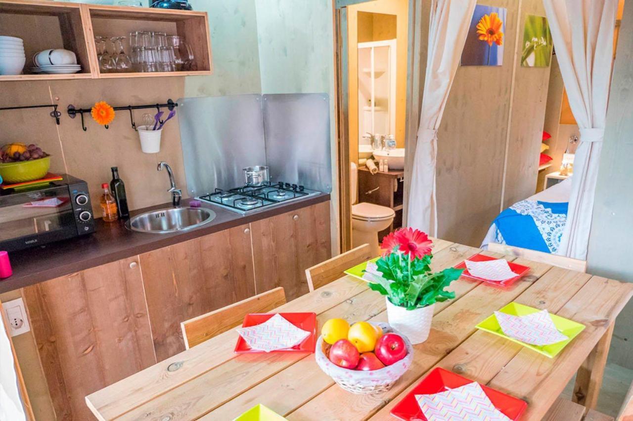 Vacanceselect Premium Lodge Polari Ρόβινι Εξωτερικό φωτογραφία