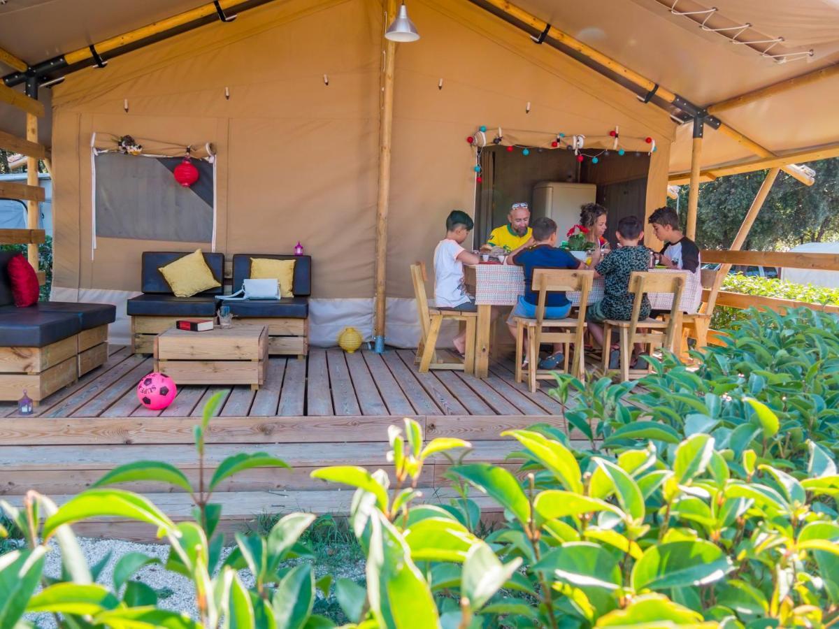 Vacanceselect Premium Lodge Polari Ρόβινι Εξωτερικό φωτογραφία
